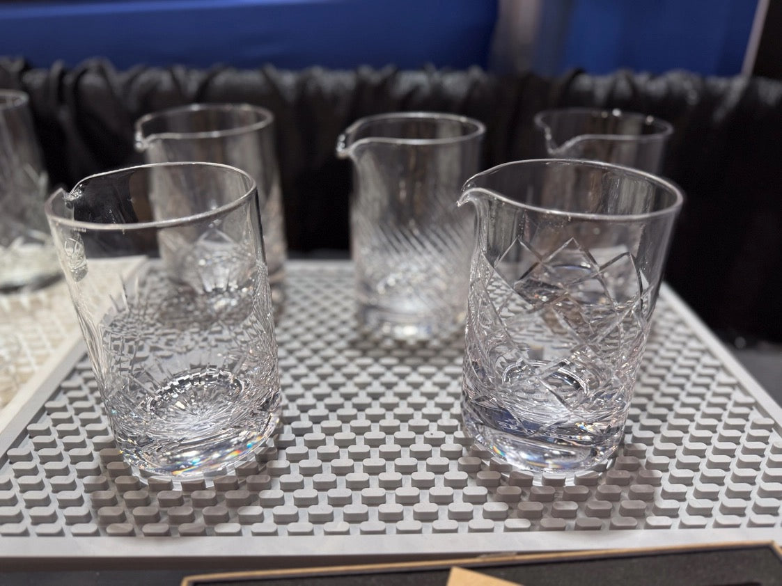Craft Cocktail Mixing Glass - Diamond Cut Pattern