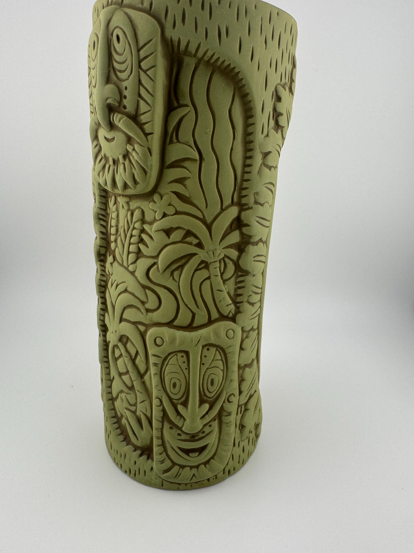 Maldeno Tiki Mug